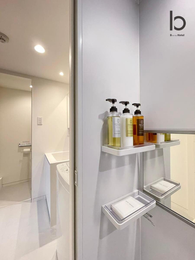 Others 5, bHOTEL Nekoyard - Modern Loft Studio Near Peace Park & City Center, Hiroshima