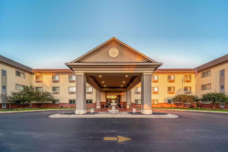 Exterior & Views 1, Quality Inn & Suites Hannibal West, Marion
