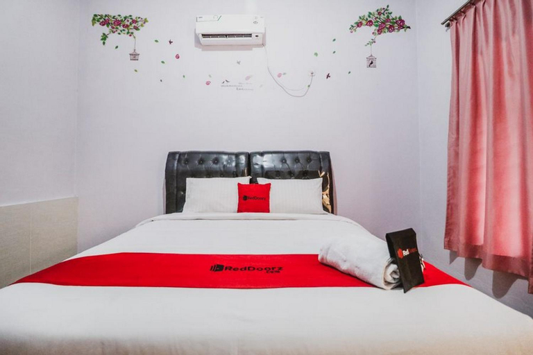 Bedroom 9