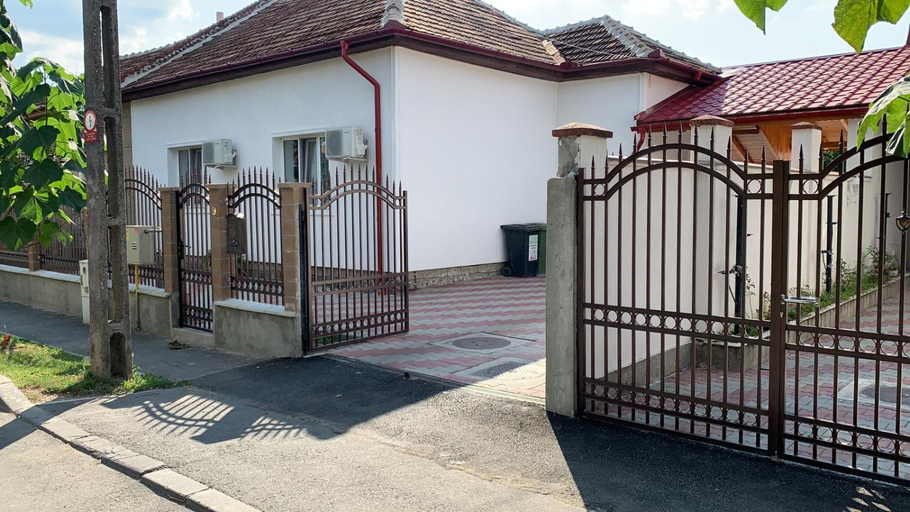 Others 3, Georgiana Apartments, Timisoara