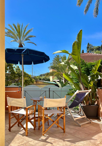 Others 2, Acqua di Mare - Guest House, Imperia