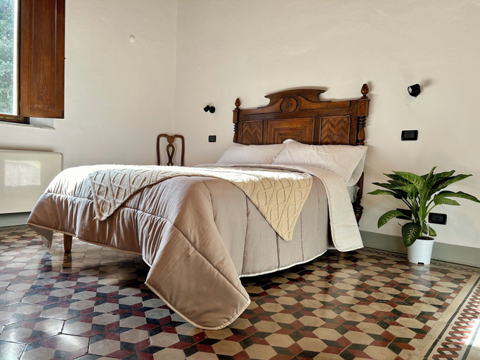 Bedroom 3, Villa Mucellena, Siena