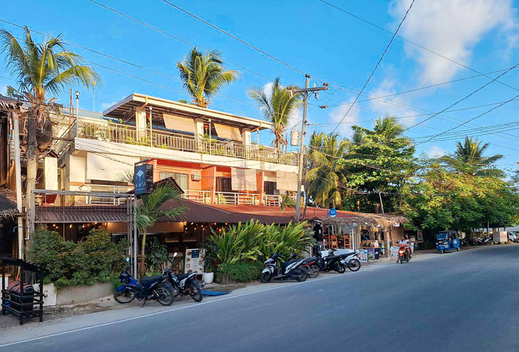 Exterior & Views 1, Reddoorz @ Hergem Siargao Inn, General Luna