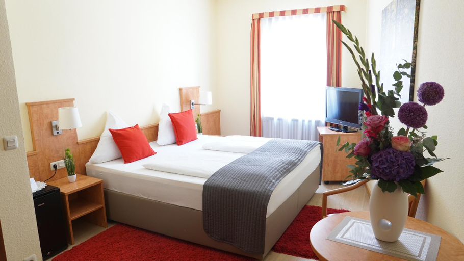 Bedroom 2, Hotel Bischoff, Baden-Baden