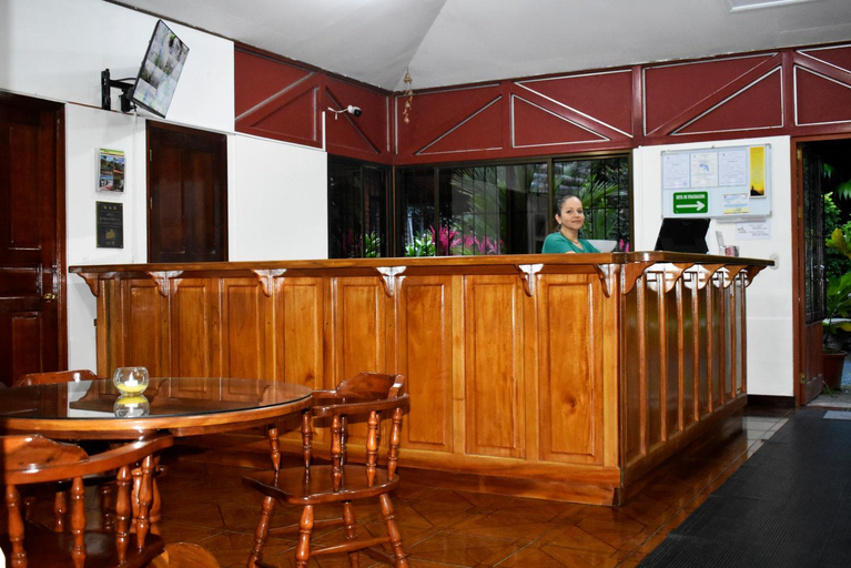 Public Area 2, Hotel Arenal Country Inn, San Ramón