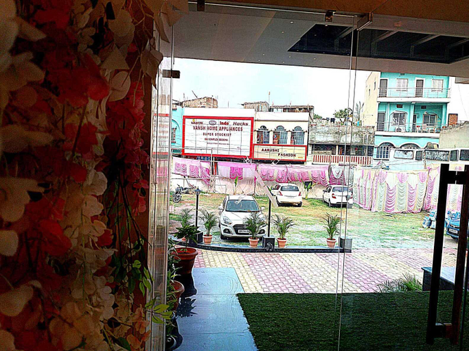 Others 5, Hotel Shanti International, Deoghar