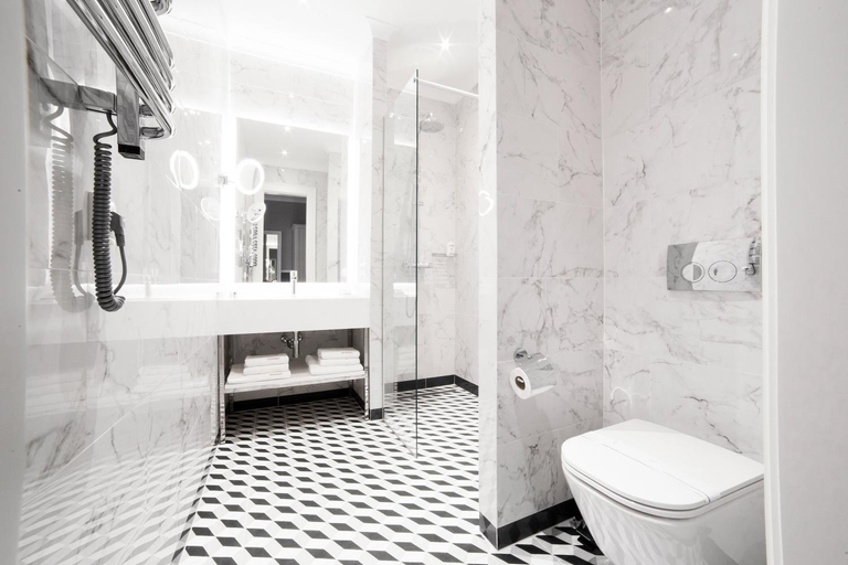 Bathroom 5, Modern Art Hotel - Maestro, L'vivs'ka
