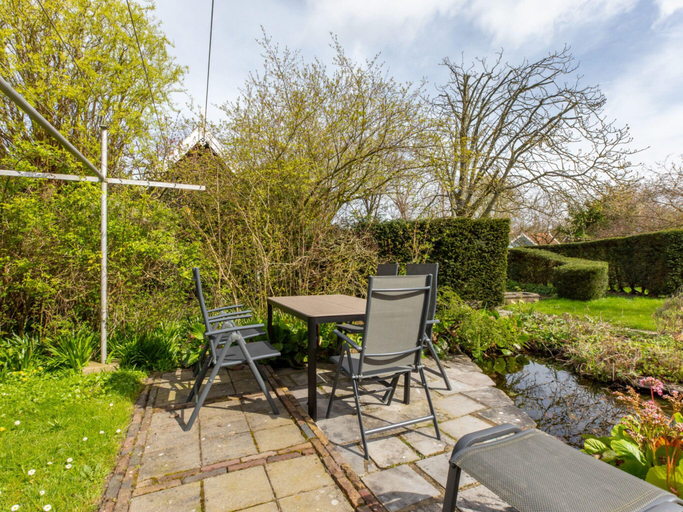 Others 5, Holiday Home in Koudekerke with Hot Tub, Veere