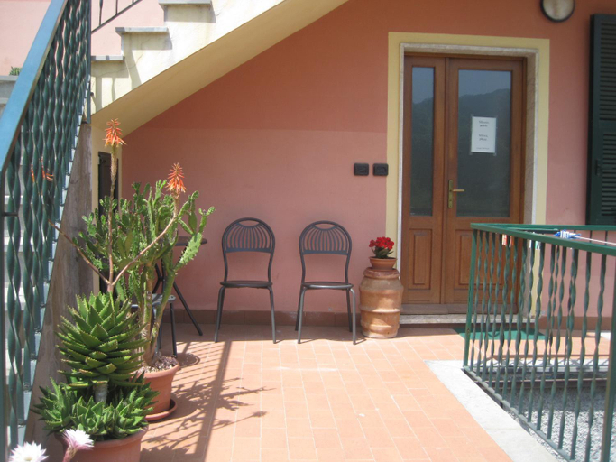 Others 3, B&B Fattore, La Spezia