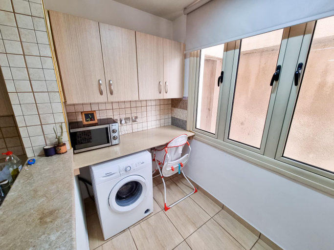 Bathroom 2, Sunbay City Rooms, Larnaca