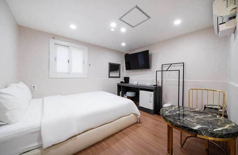 Bedroom 2, CALM REST HOTEL, Suyeong