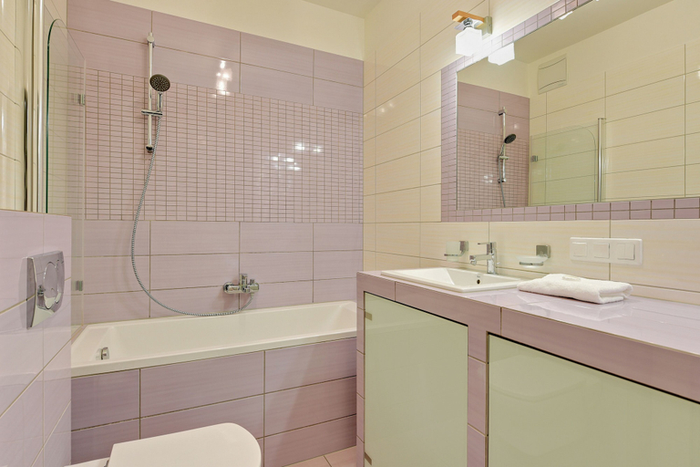 Bathroom 4, Hallera 165 by Downtown Apartments, Gdańsk City