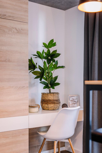 Others 3, Amade Apartmanok 2 with free parking, Győr