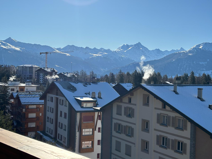 Others 2, L'Eperon Center Crans wonderful view, Sierre