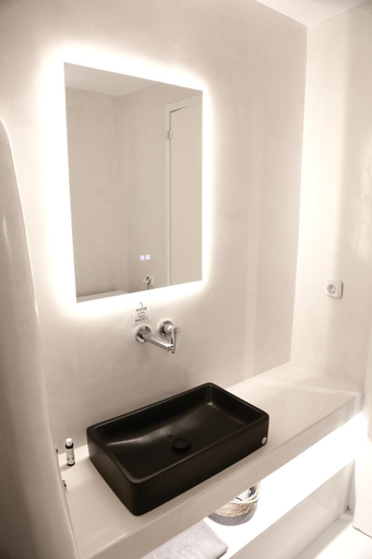 Others 4, Villa Aderfia with private hot tub, South Aegean