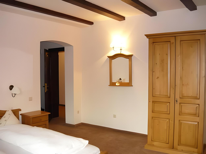 Bedroom 2, Natura Family Resort, Avrig