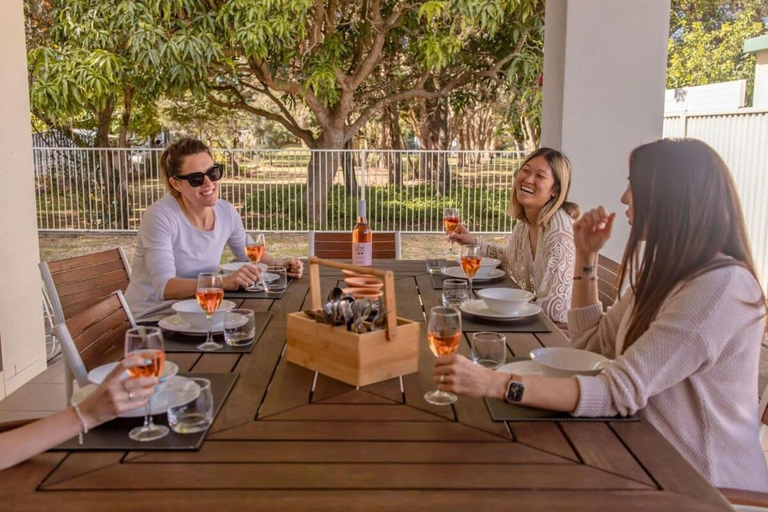 Food & Drinks 4, Golden Beach Family Home with Pool, Caloundra - Caloundra S.