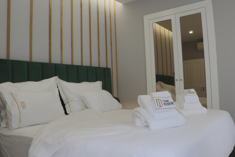 Bedroom 2, Torre Medieval, Viseu