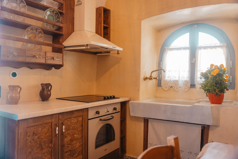 Kitchen 4, Kythera secrets suites, Attica