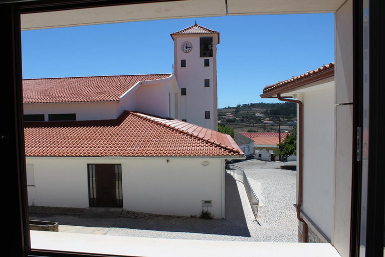 Rito Hall da Serra, Porto de Mós