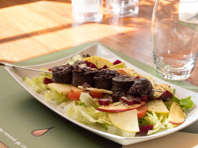 Food & Drinks 3, Logis Hotel Restaurant Auberge du Valburgeois, Orne