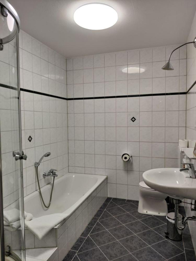 Bathroom, Neuhof, Amstetten