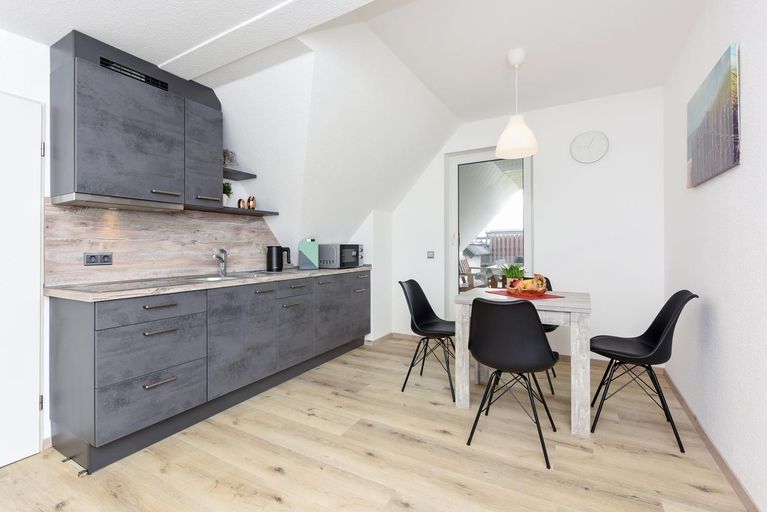 Others 5, Ferienwohnung 2 und 3 im Haus Meeresbrise, Wittmund