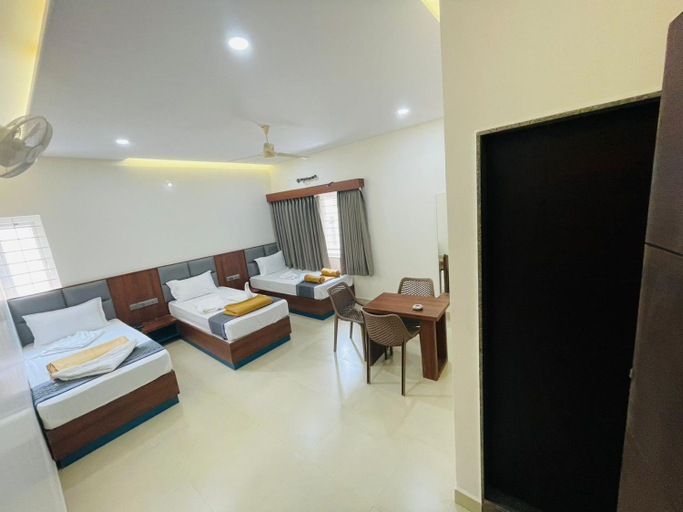 Bedroom 2, Hotel Royal Inn Lodge Dharwad, Dharwad