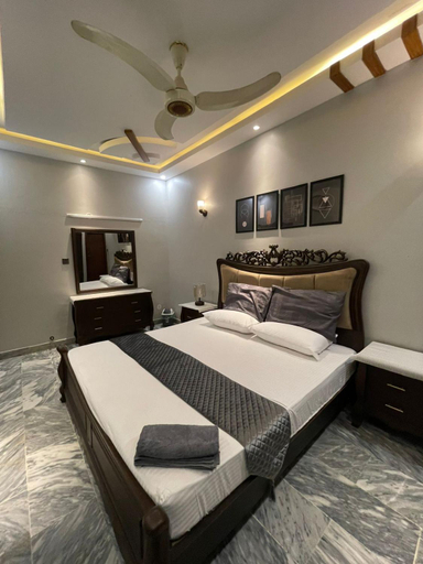 Others 2, Cozy 2-Bed Portion at Gulshan Iqbal blk 7, Karachi