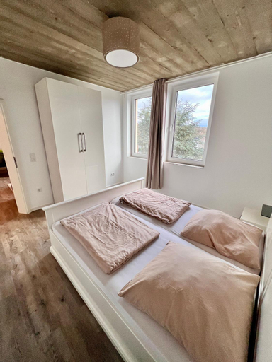 Bedroom 12