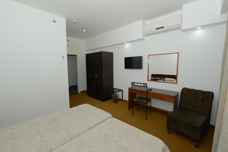 Bedroom 2, Rivoli Hotel, Jerusalem