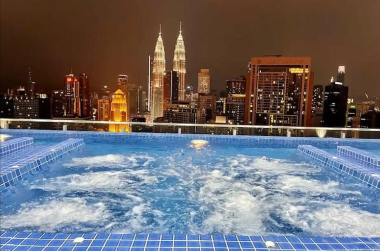 Sport & Beauty 5, One Bedroom 50mShoppingMall/Subway/RoofTop Pool RL, Kuala Lumpur