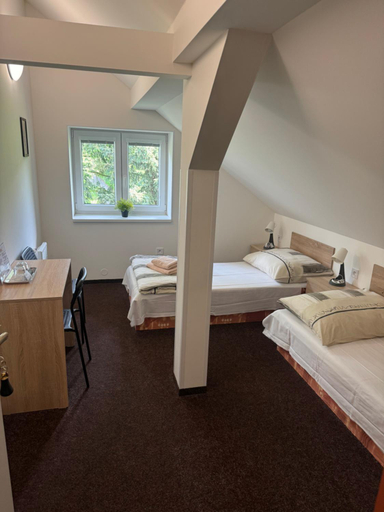 Bedroom 2, Hotel Formule, Děčín