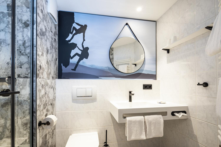 Bathroom 3, Hotel Konigssee, Berchtesgadener Land
