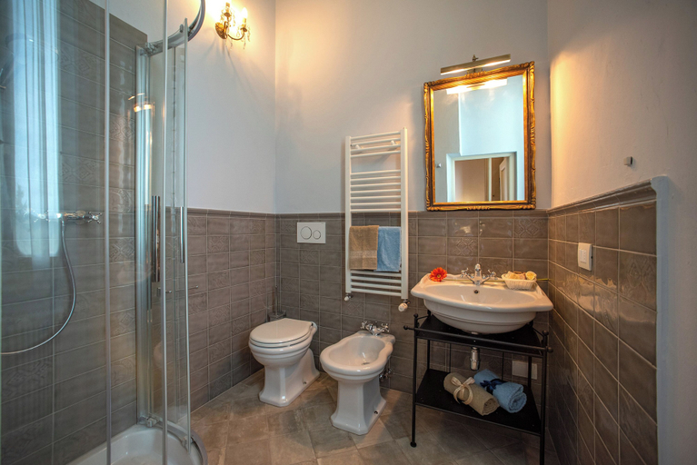 Bathroom 3, Agriturismo Villa Ulivello in Chianti, Florence