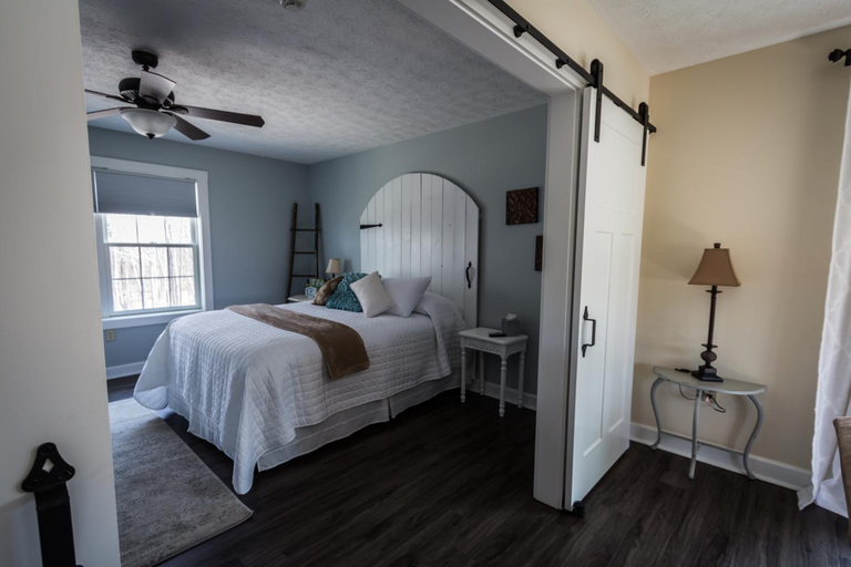 Bedroom 10