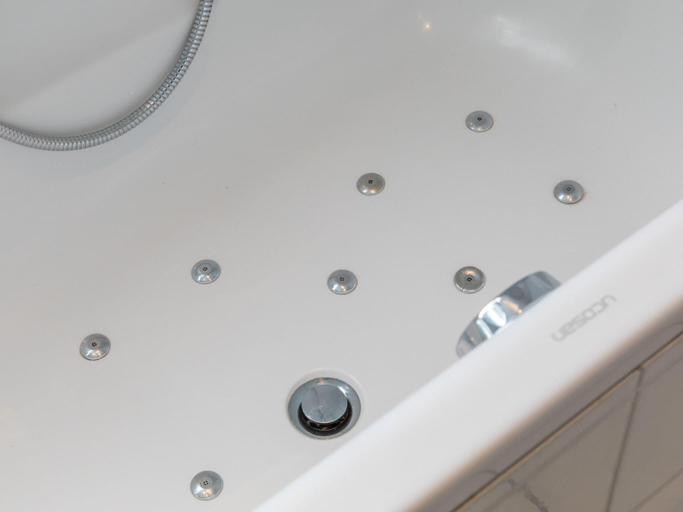 Bathroom 3, Holiday Home in Koudekerke with Hot Tub, Veere