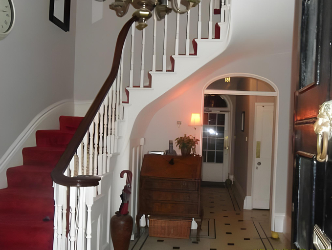 Others 4, Glendower Guest Apartments, Norfolk
