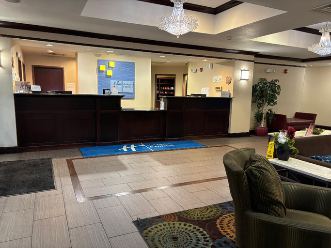 Public Area, Holiday Inn Express & Suites BELLE VERNON by IHG, Westmoreland