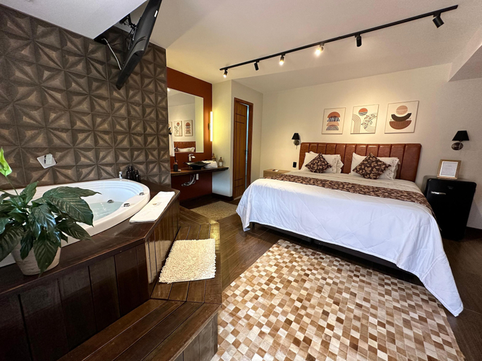 Bedroom 2, CHALÉS PRINCESA ISABEL, Petrópolis