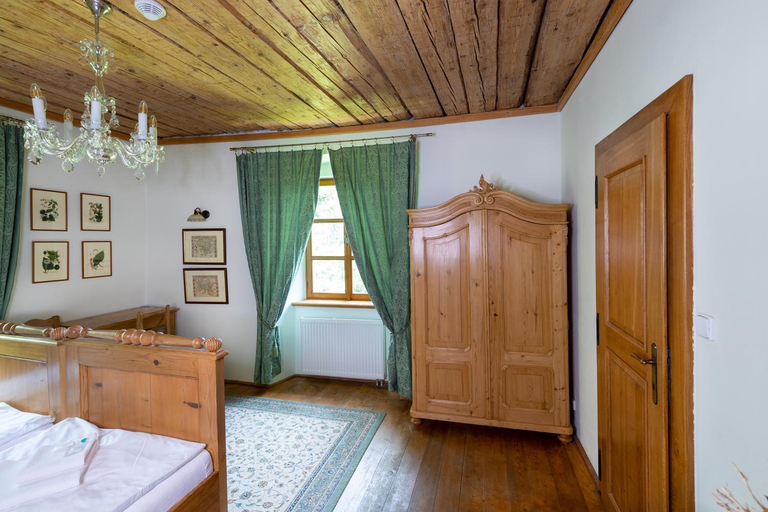 Bedroom 2, Zamecek Klokocov, Chrudim