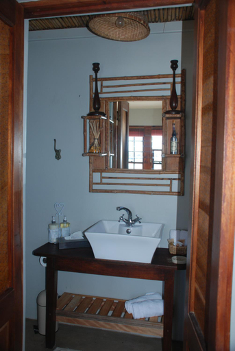 Bathroom 2, The Oystercatchers Haven at Paternoster, West Coast