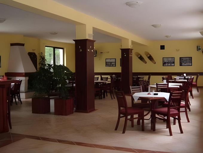 Food & Drinks 4, Planinarski Centar Petehovac, Delnice