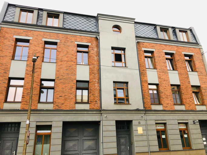 Bakery Manufaktura, PRYWATNA KAMIENICA, PARKING STRZEZONY, Łódź