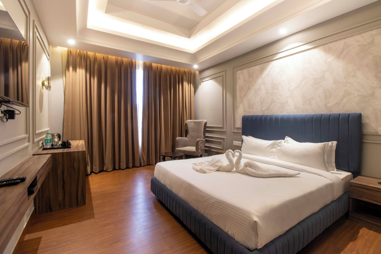Bedroom 3, THE MADELINNE HOTEL, Muzaffarnagar