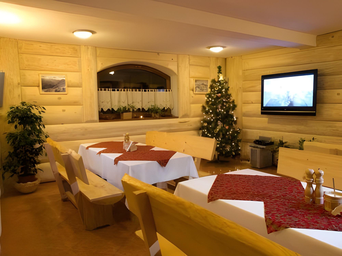 Food & Drinks 4, Willa Baciarka-widok, basen, sauna, jacuzzi, Tatra