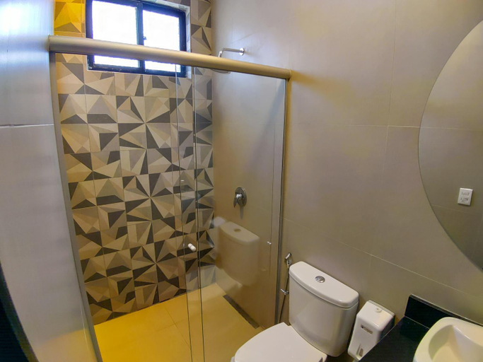 Others 4, Motel Caribe, Belo Horizonte