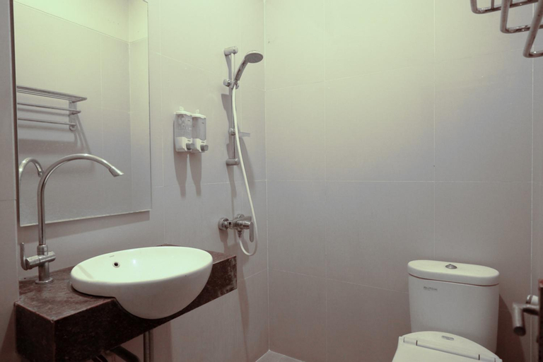 Bathroom 4