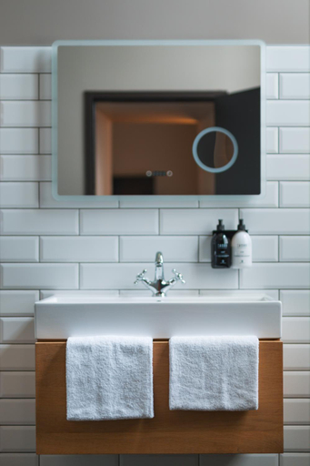 Bathroom, Le Monastere de Saint Mont Hotel & Spa, Gers
