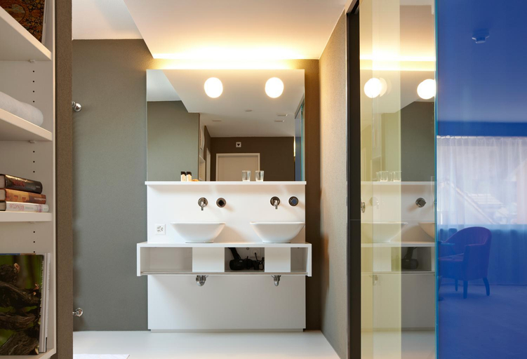 Bathroom 3, Hotel Restaurant Rossli, Sarganserland